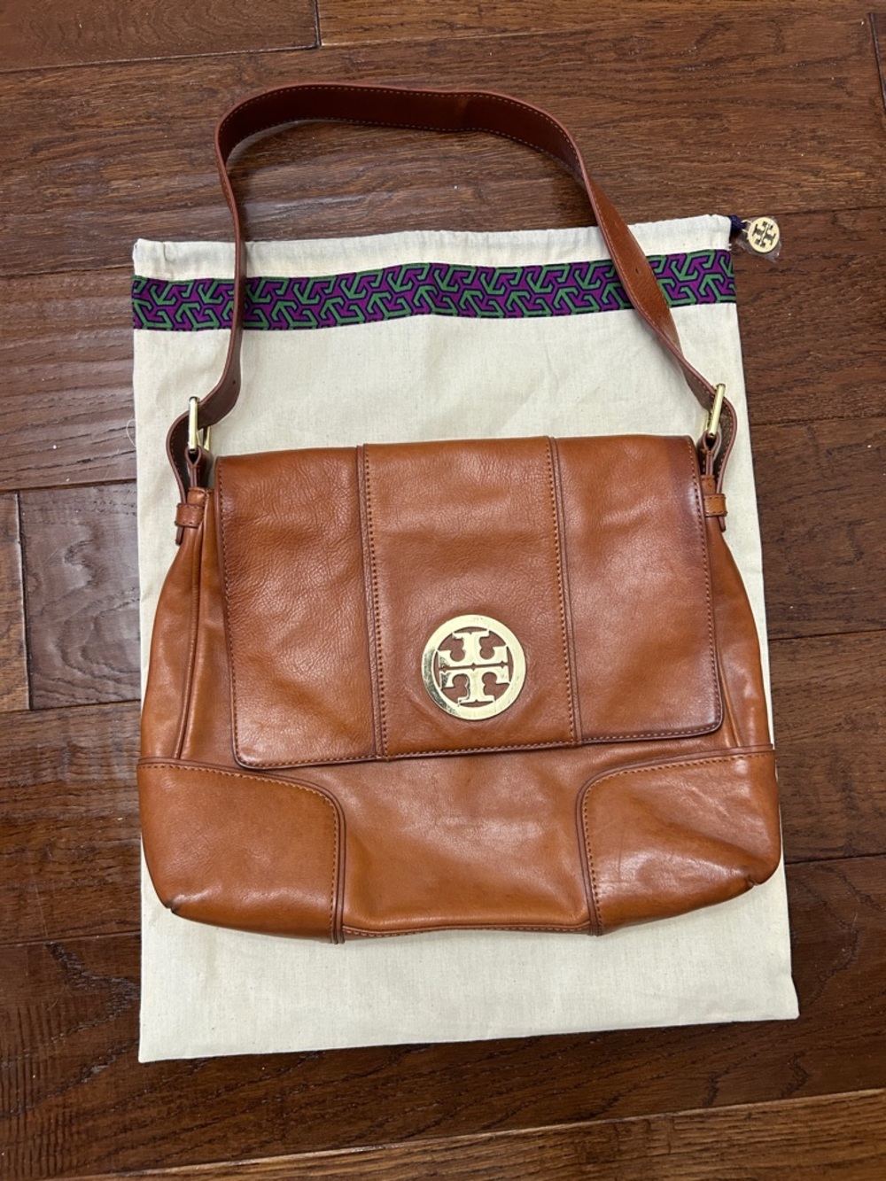Tory Burch Cognac Leather Shoulder Bag with Gold Logo